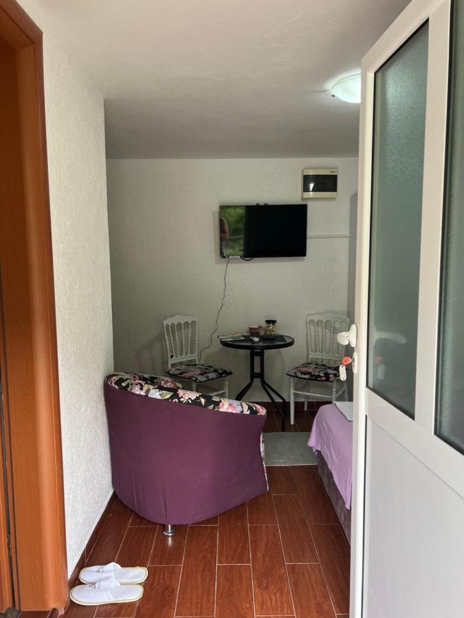Apartman Tristan Herceg Novi Buitenkant foto