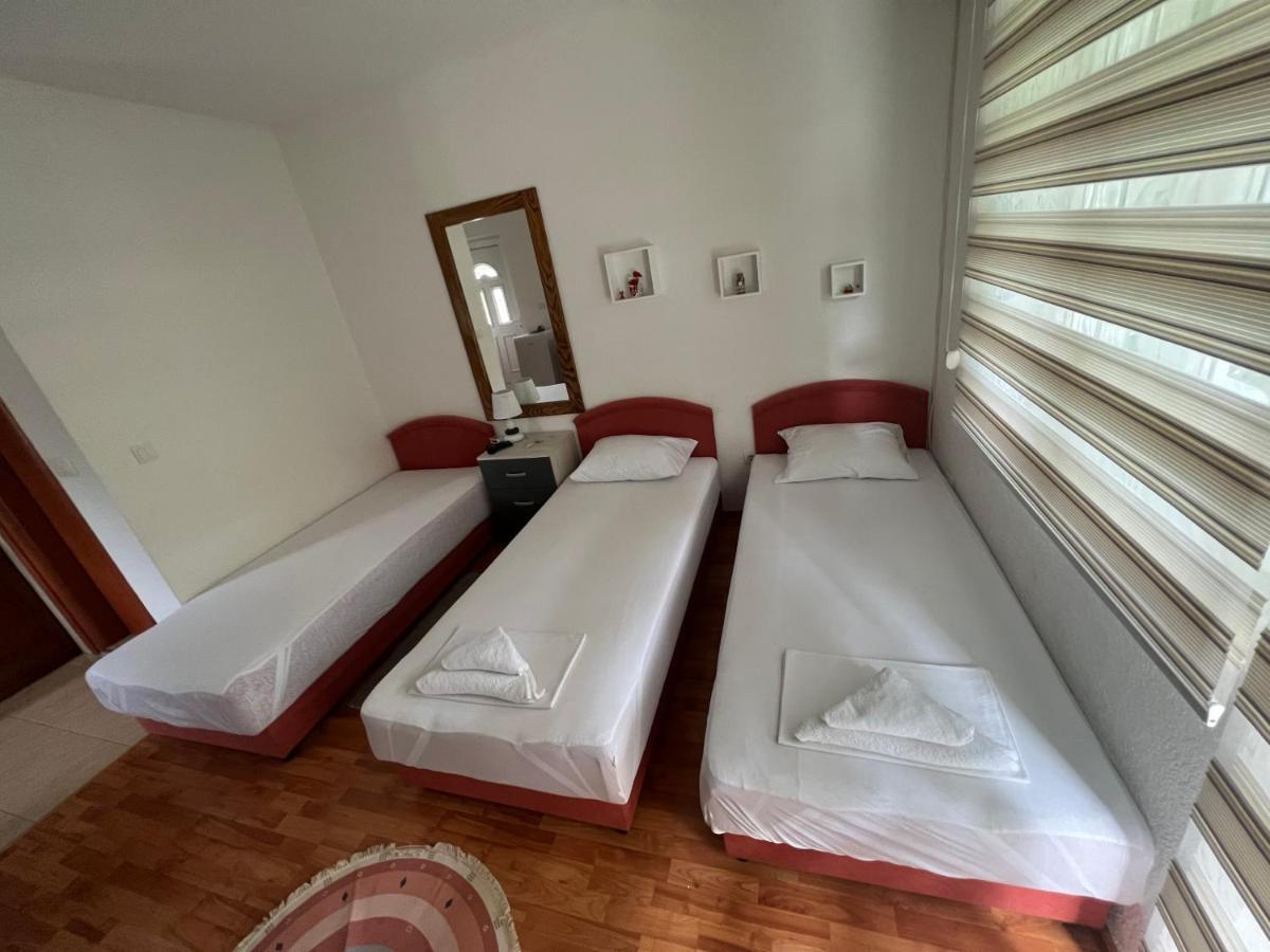 Apartman Tristan Herceg Novi Buitenkant foto