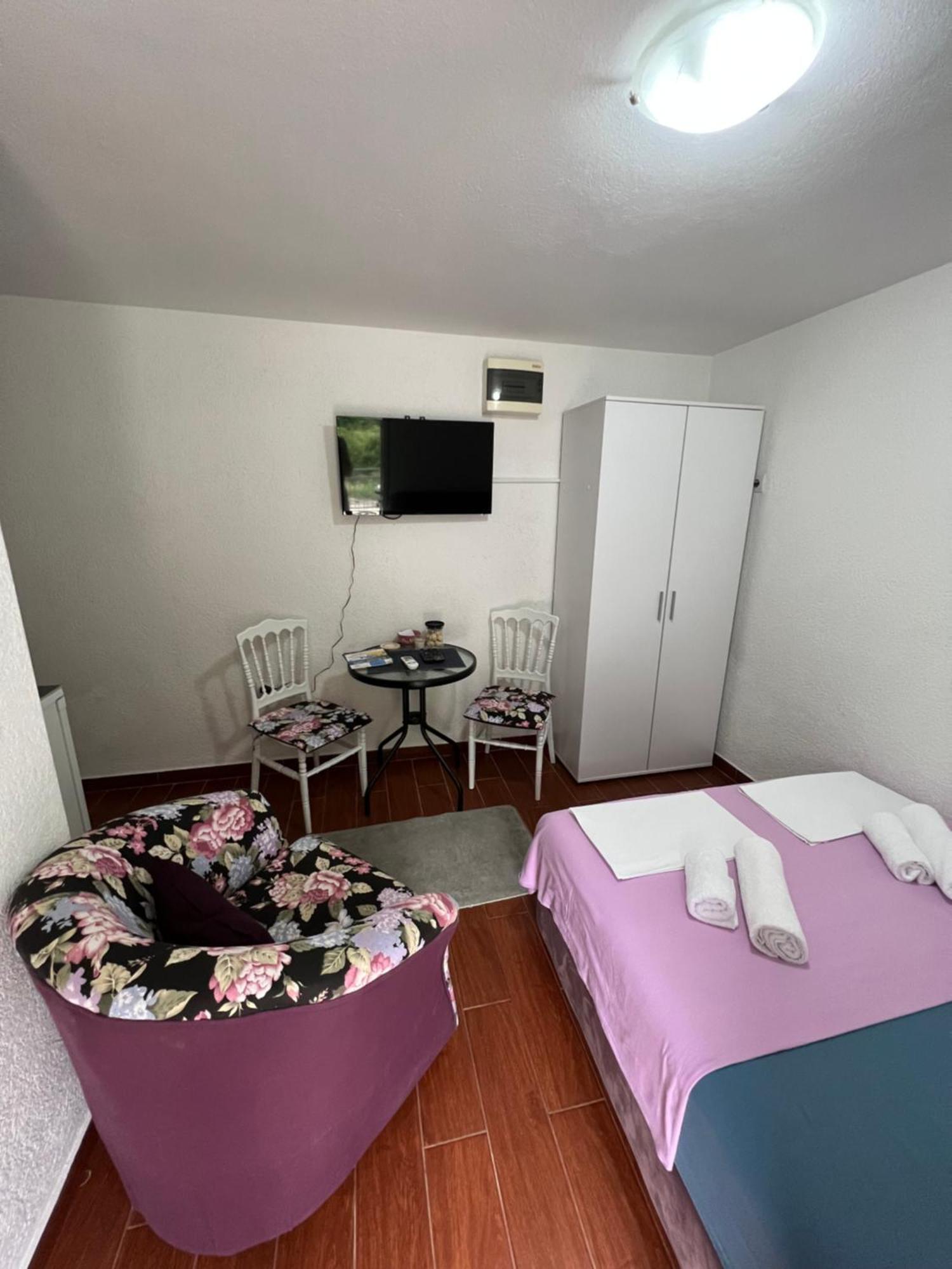 Apartman Tristan Herceg Novi Buitenkant foto